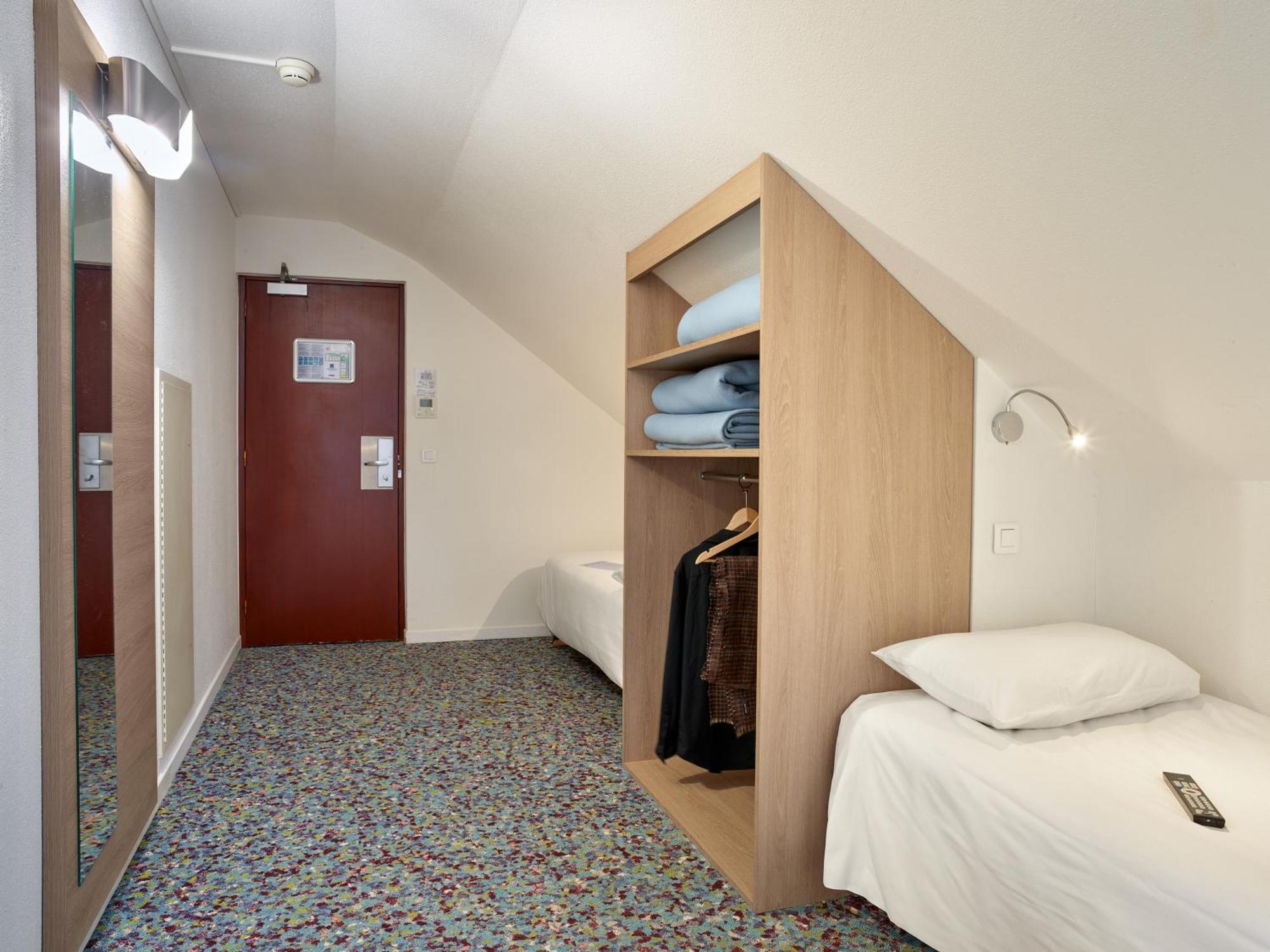 Hotel Revotel Nancy Centre Gare Et Congres Exteriör bild